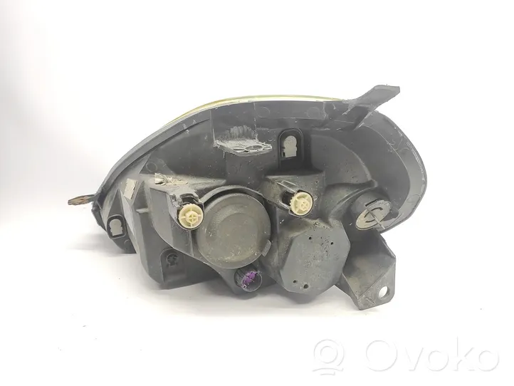 Fiat Grande Punto Lampa przednia 