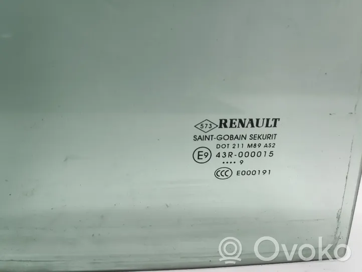 Renault Megane II aizmugurējo durvju stikls 