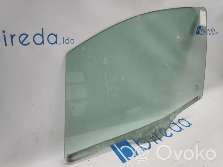 Ford Turneo Courier Front door window glass four-door 