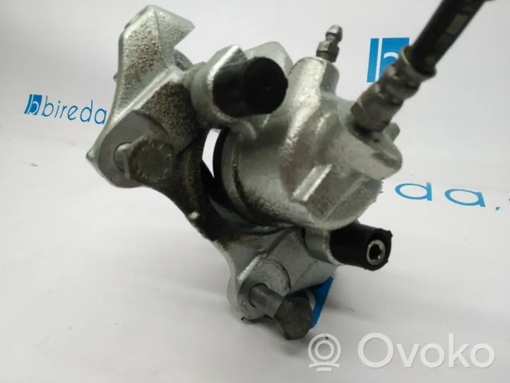 Renault Twingo III Front brake caliper 