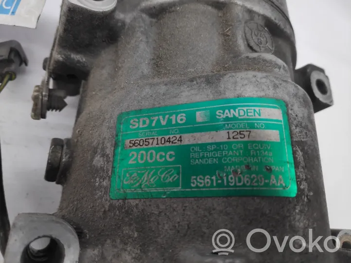 Ford Focus Air conditioning (A/C) compressor (pump) 