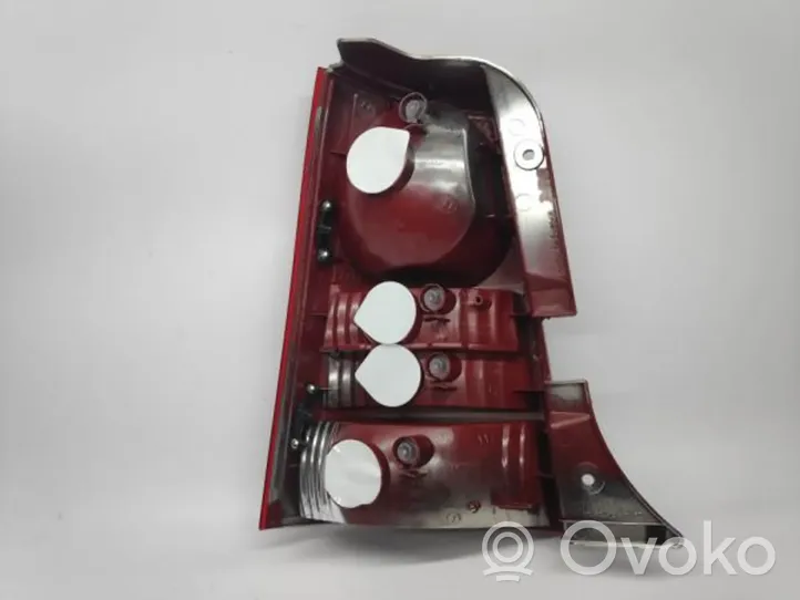 KIA Picanto Tailgate rear/tail lights 