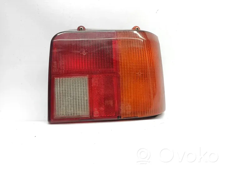 Peugeot 205 Lampy tylnej klapy bagażnika 