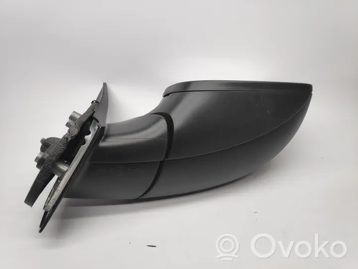 Volkswagen Amarok Front door electric wing mirror 