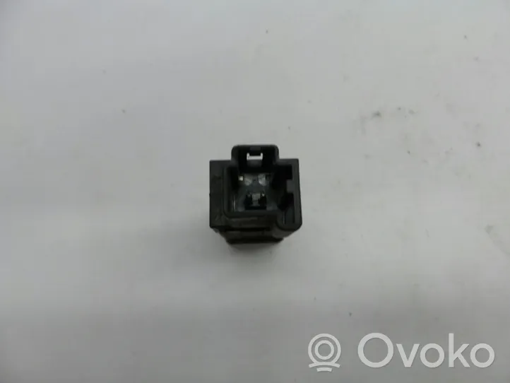 Renault Clio II Airbag deployment crash/impact sensor 