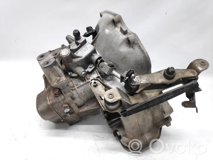 Opel Corsa C Manual 5 speed gearbox 