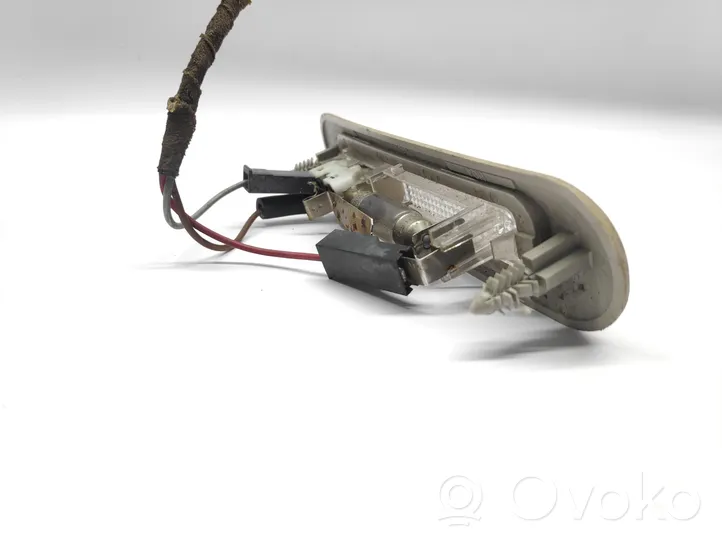 Opel Corsa C Lampa 