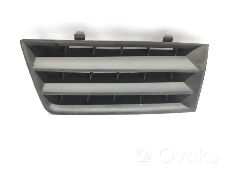 Renault Megane II Atrapa chłodnicy / Grill 