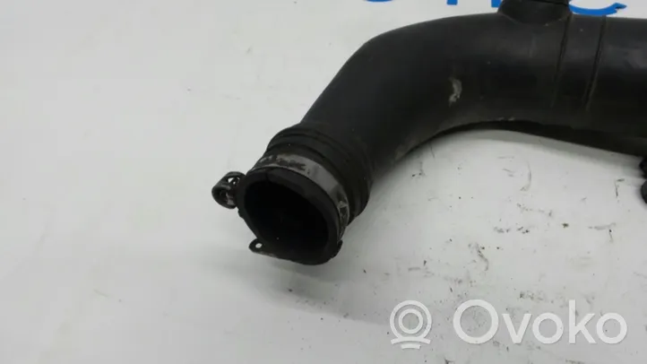 Fiat Grande Punto Oil fill pipe 