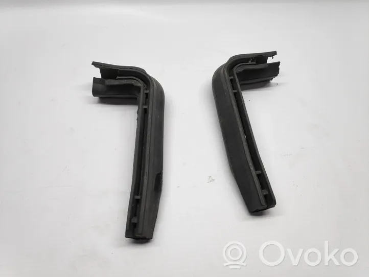 Renault Megane III Wiper trim 