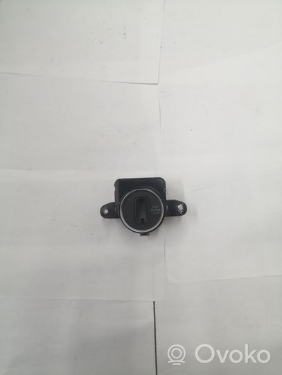 Volkswagen Touareg II Blocchetto accensione 7P6905843C