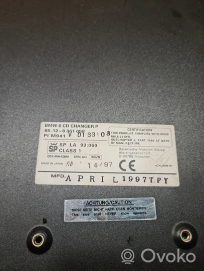 BMW 7 E38 CD/DVD keitiklis 65128361058
