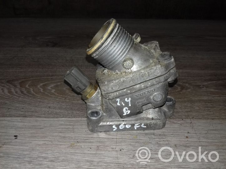 Volvo S60 Thermostat/thermostat housing 