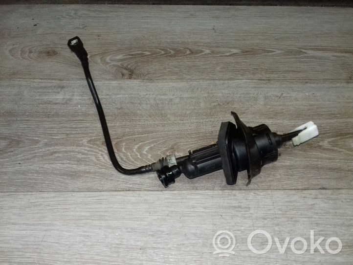 Volvo V50 Główny cylinder sprzęgła 