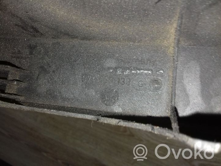 Volvo V70 Osłona paska / łańcucha rozrządu 