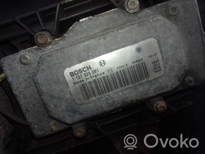 Volvo XC70 Elektrinis radiatorių ventiliatorius 1137328081