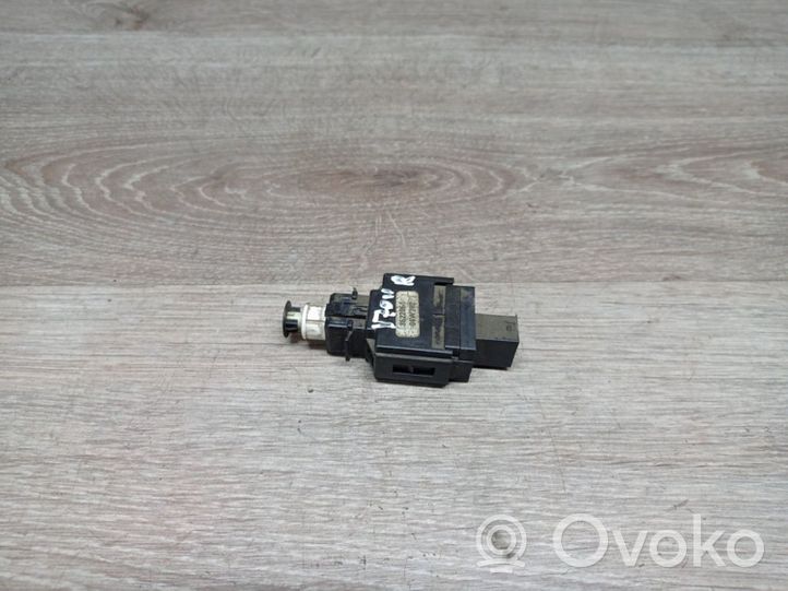 Volvo V70 Brake pedal sensor switch 