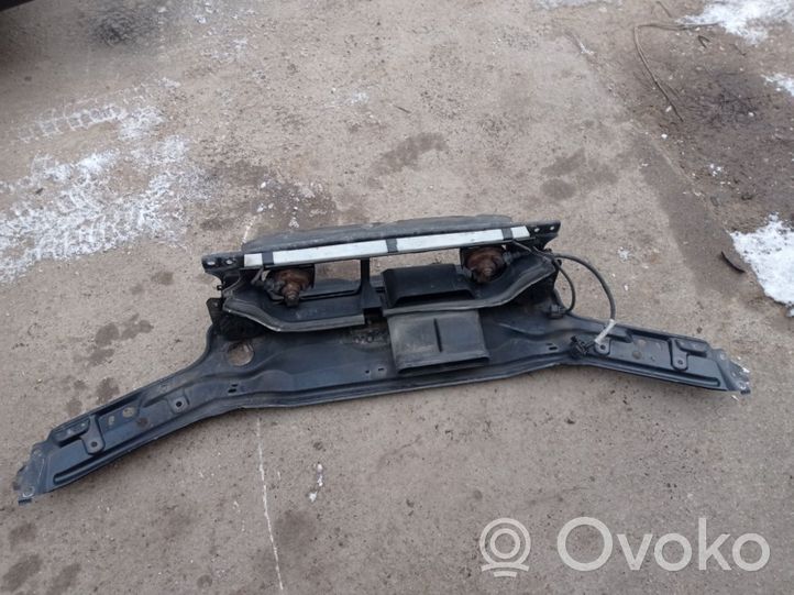 Volvo S80 Radiatorių panelė (televizorius) 