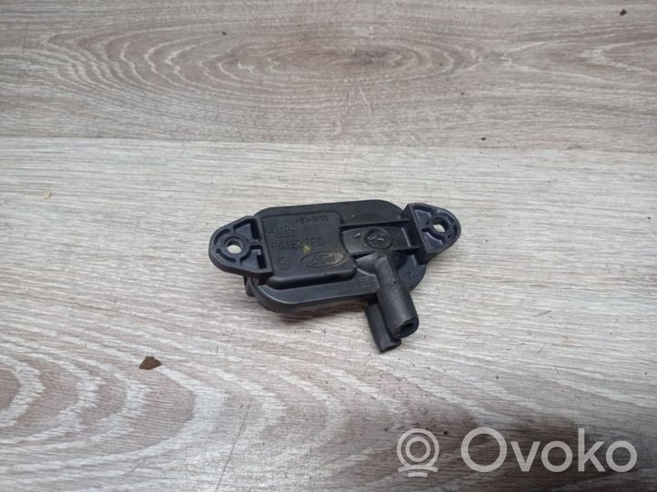 Volvo V70 Sensor de presión del escape 