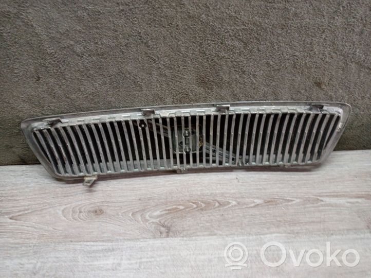 Volvo V70 Atrapa chłodnicy / Grill 