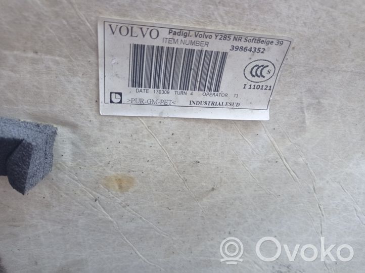 Volvo V70 Потолок 