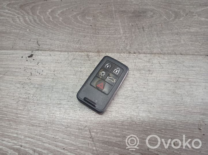 Volvo V70 Tarjeta/llave de arranque 