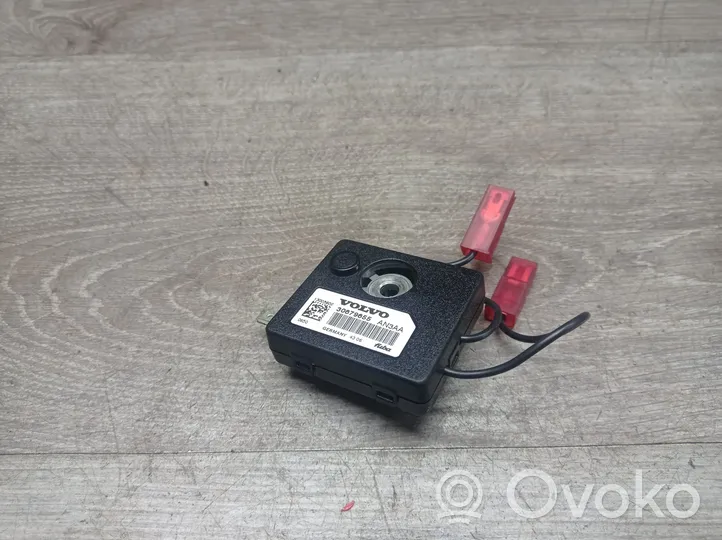 Volvo S80 Antenos stiprintuvas 