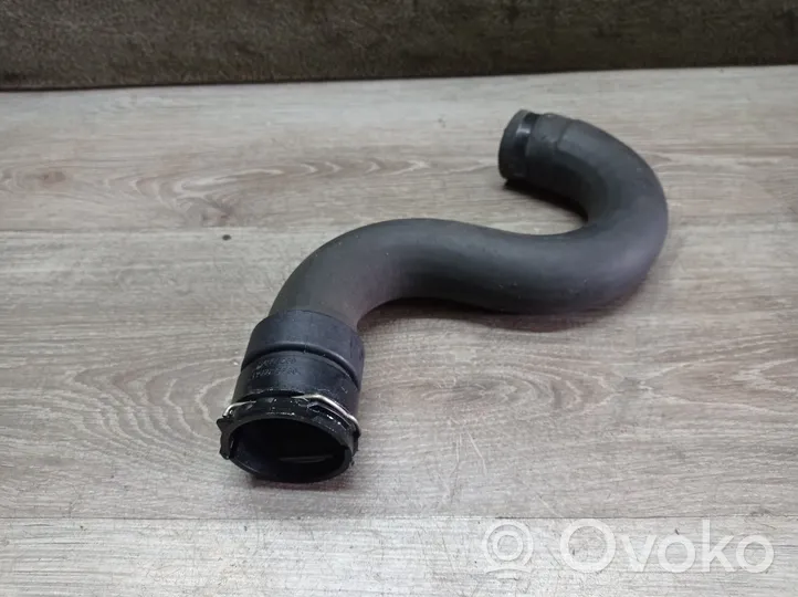 Volvo XC70 Engine coolant pipe/hose 