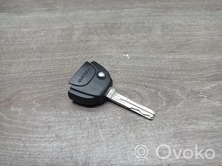Volvo XC90 Virta-avain/kortti 