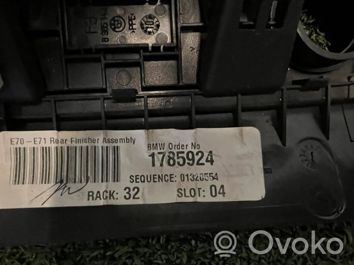 BMW X6 E71 Ohjauspyörän pylvään verhoilu 9215515