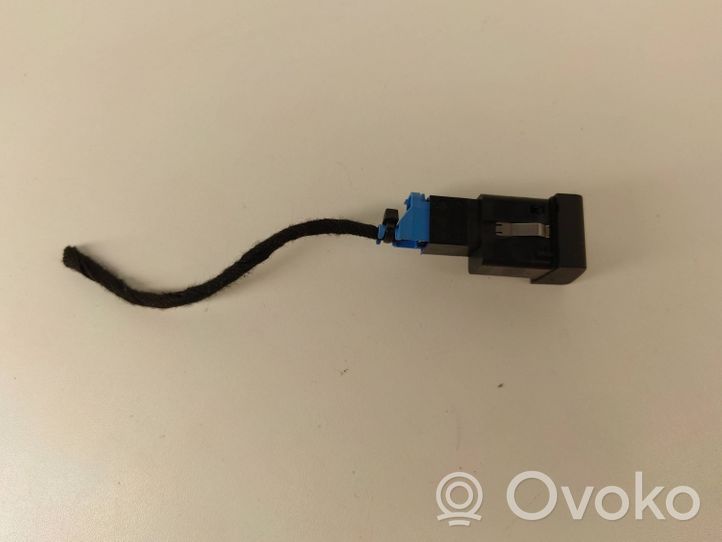 Audi A4 S4 B7 8E 8H Passenger airbag on/off switch 8E2919234A