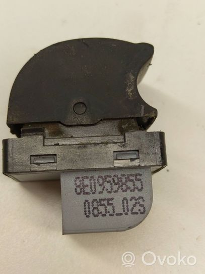 Audi A4 S4 B7 8E 8H Electric window control switch 8E0959855