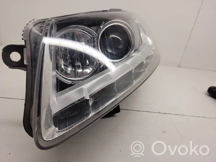 Audi A6 S6 C6 4F Lampa przednia 4F0941029