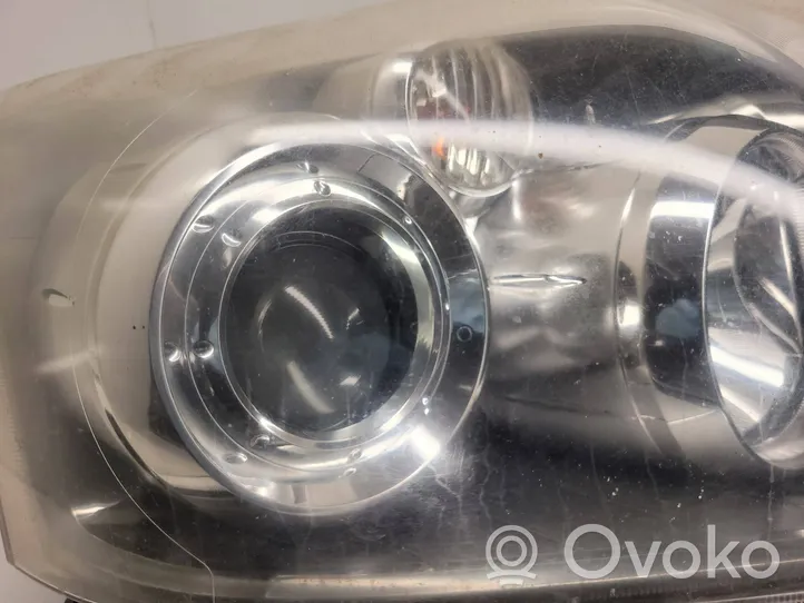 Toyota Avensis T250 Headlight/headlamp UPMM60GF20