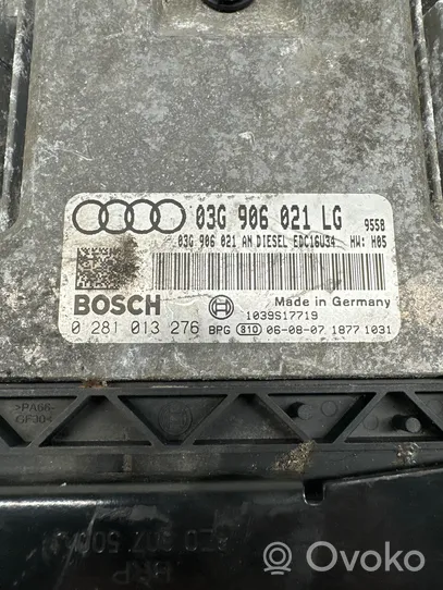 Audi A3 S3 A3 Sportback 8P Sterownik / Moduł ECU 03G906021AN