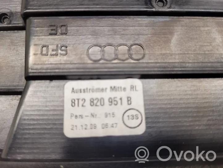 Audi A4 S4 B8 8K Kojelaudan keskiosan tuuletussuuttimen ritilä 8T2820951B