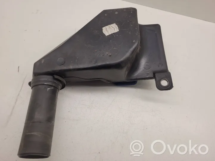 Audi A4 S4 B8 8K Réservoir de liquide lave-glace 8T2955463B