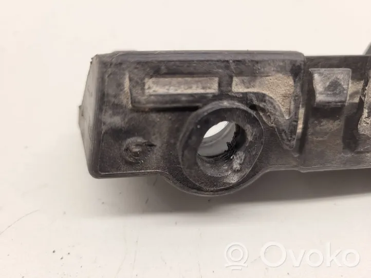 Audi A4 S4 B8 8K Staffa di rinforzo montaggio del paraurti anteriore 8K0807284