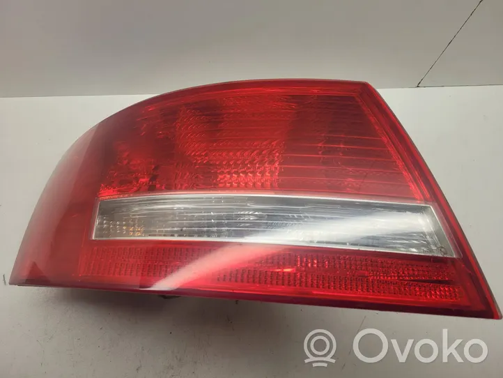 Audi A6 S6 C6 4F Lampa tylna 4F5945095l