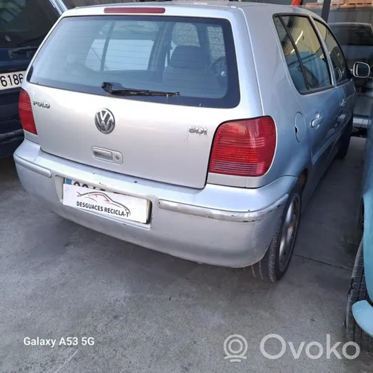 Volkswagen Polo Silencieux arrière / tuyau d'échappement silencieux 