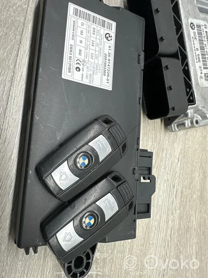 BMW 3 E90 E91 Sterownik / Moduł ECU 8506374