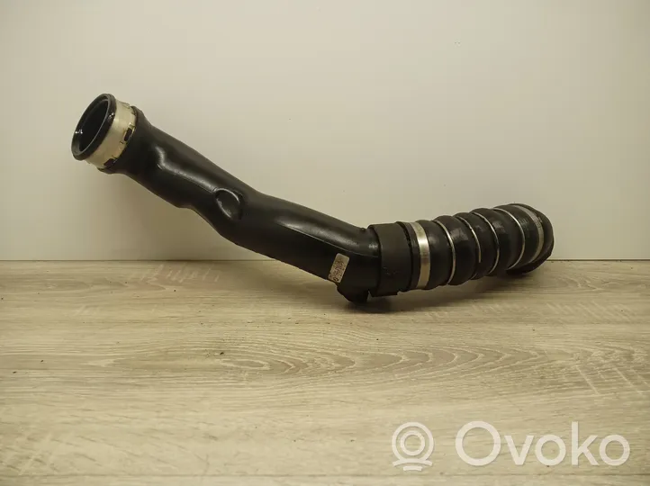 BMW X5 E70 Intercooler hose/pipe 7796292