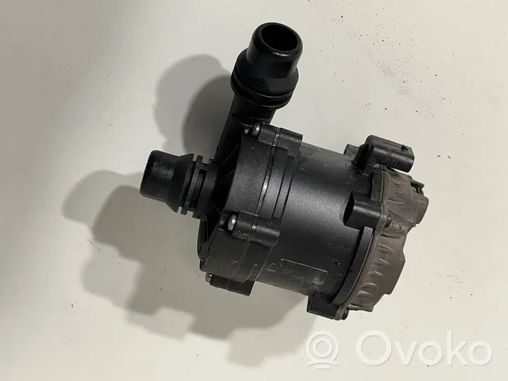 BMW 6 G32 Gran Turismo Pompe à eau de liquide de refroidissement 8482744