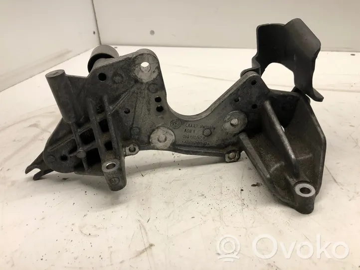 Audi A4 S4 B8 8K Supporto della pompa del carburante 059130117P