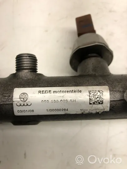 Audi A5 8T 8F Tuyau de conduite principale de carburant 059130089AH