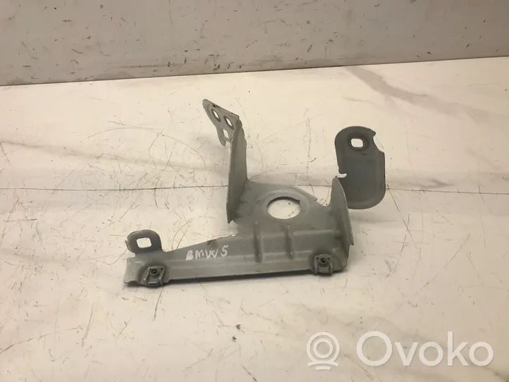 BMW 5 F10 F11 Supporto di montaggio del parafango 75806