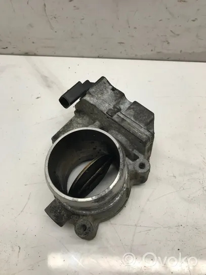 Audi A5 8T 8F Clapet d'étranglement 8E0145750H