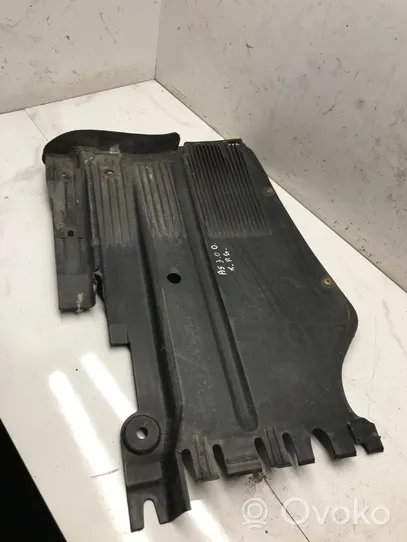 Audi A5 8T 8F Couvre soubassement arrière 8T0825215D