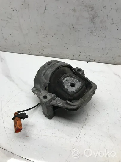 Audi A5 8T 8F Support de moteur, coussinet 8K0199381