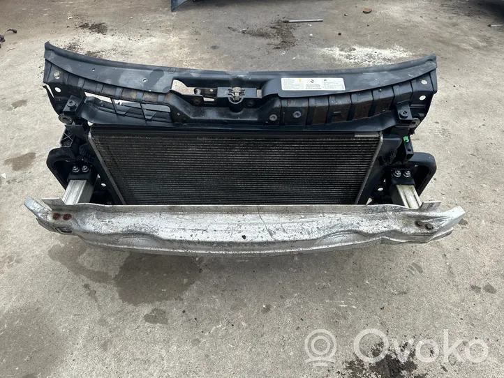 Audi A6 S6 C6 4F Radiatorių panelė (televizorius) 